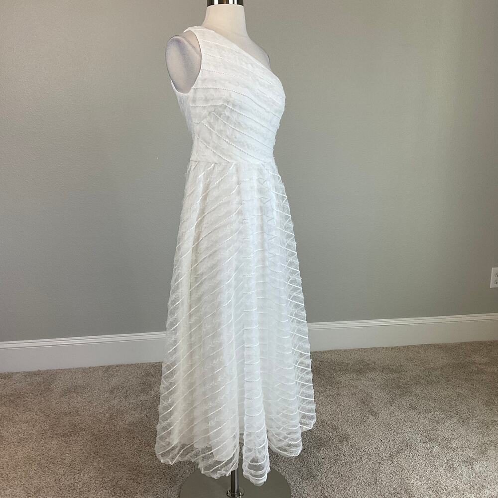 AQUA White Embroidered Lace One Shoulder A-Line Midi Cocktail Dress Size 4 - Picture 3 of 11